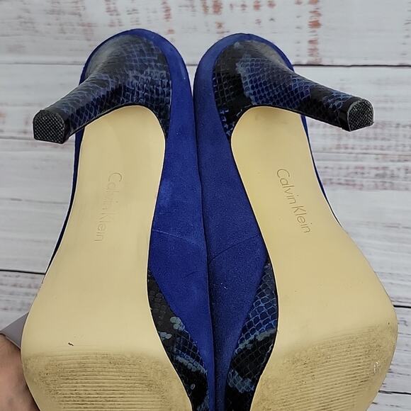 Calvin Klein Blue Suede Snakeskin Round Toe Kendall Platform 5 in Heels Size 8.5 - Picture 8 of 15
